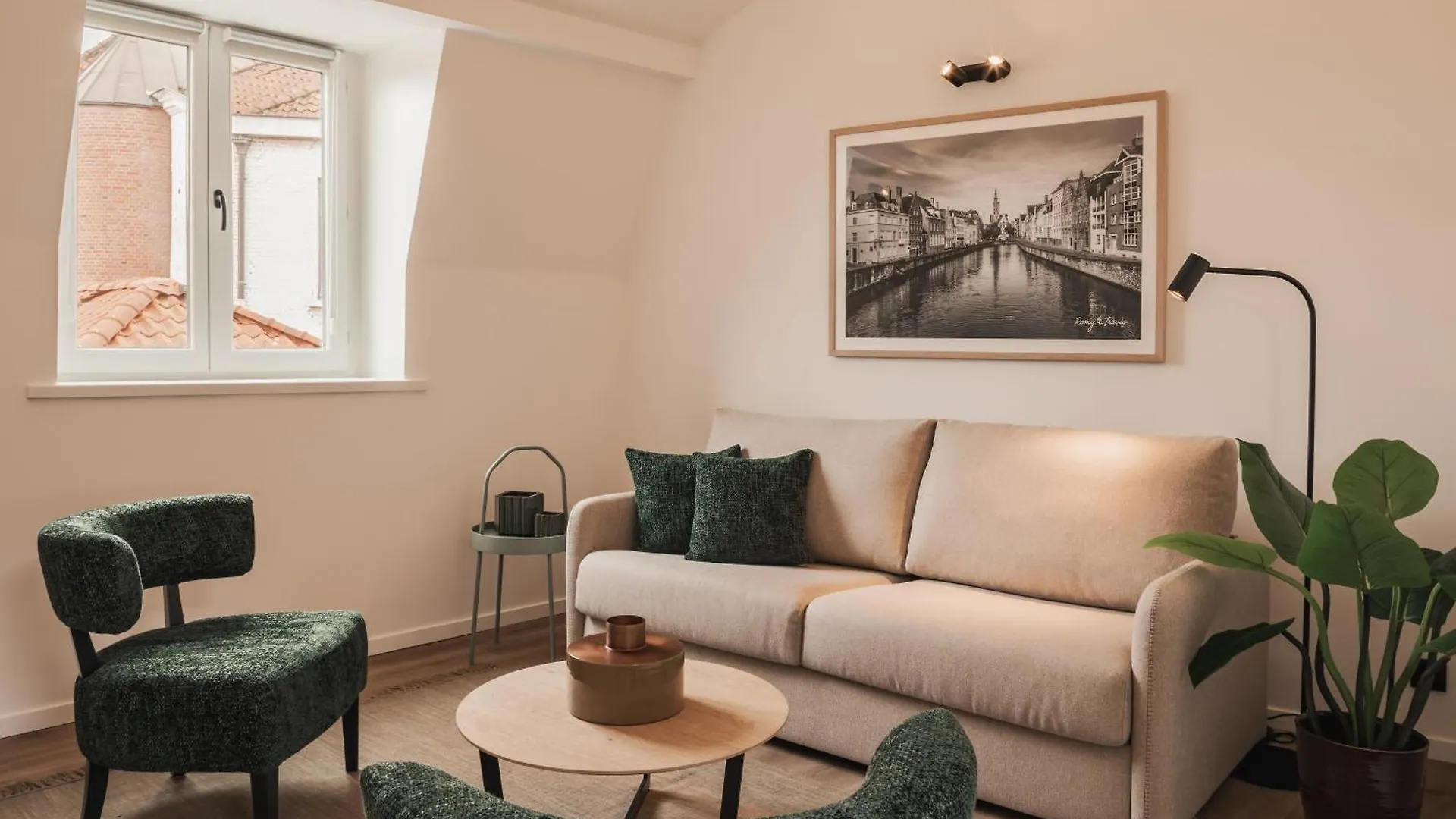 Apartamento Highest Five By Romy&Travis Brujas
