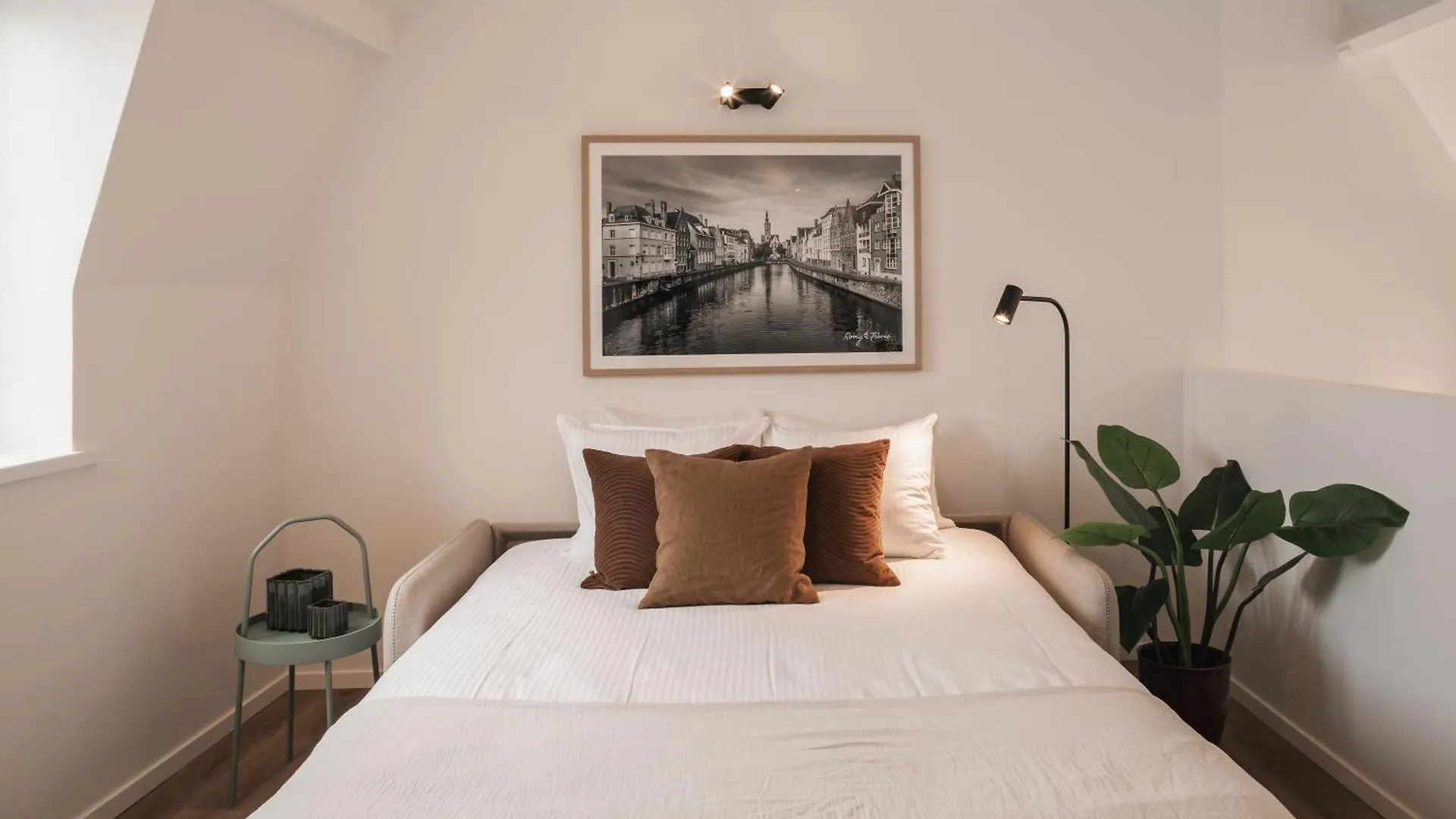 Appartement Highest Five By Romy&Travis à Bruges 0*,